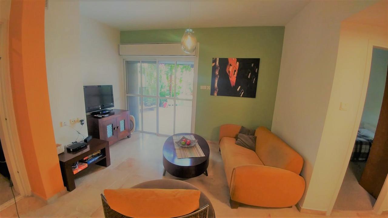 Pool & Garden Aparthotel Rehovot Ngoại thất bức ảnh